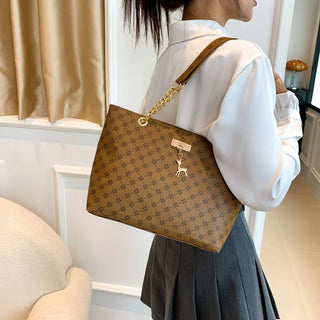 The Harlow Tote shoulder bag