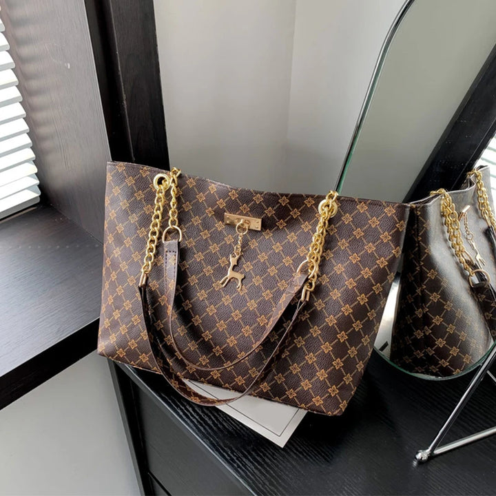 The Harlow Tote shoulder bag