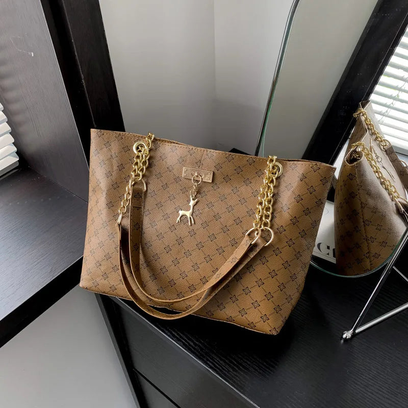 The Harlow Tote shoulder bag